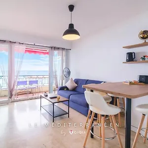https://le-mditerranen-plage-balcon.fr-provencehotel.com